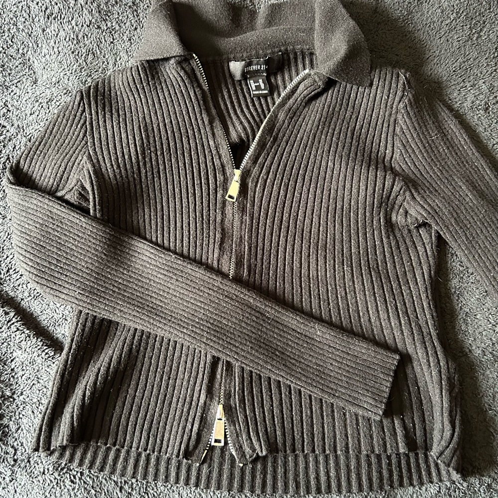 Forever 21 Sweater